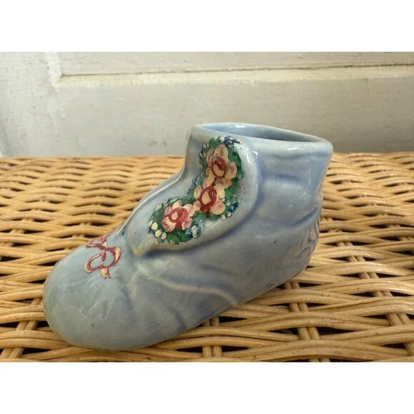 Vintage 50's Blue Shoe Pair Planter Vases Hand Painted Roses - Picture 10 of 13